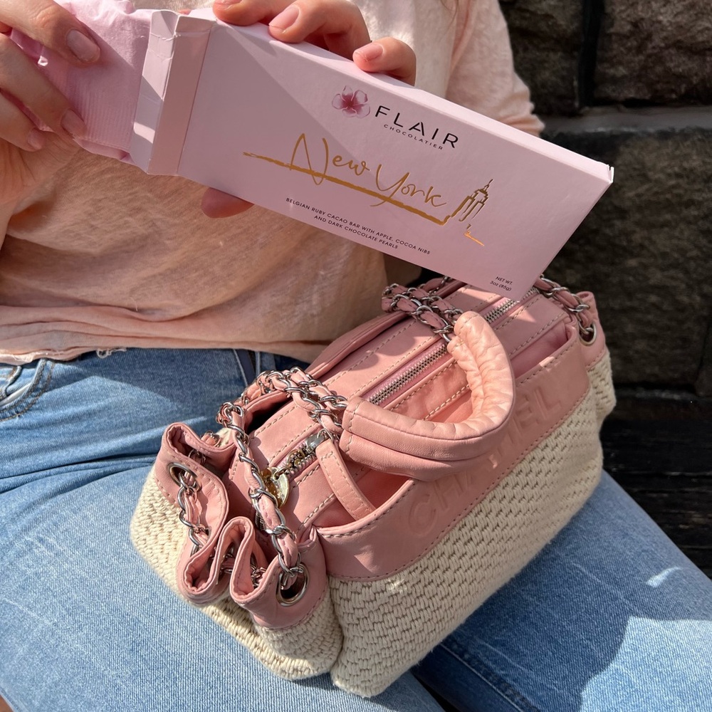 Chanel Pink/Cream Shoulder Bag Quilted Design